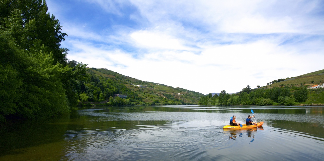 River kayaking by the hotel six senses douro